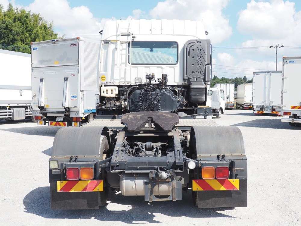 いすゞ ギガ トラクタ 大型 QKG-EXD52AD 年式 H27[写真05]