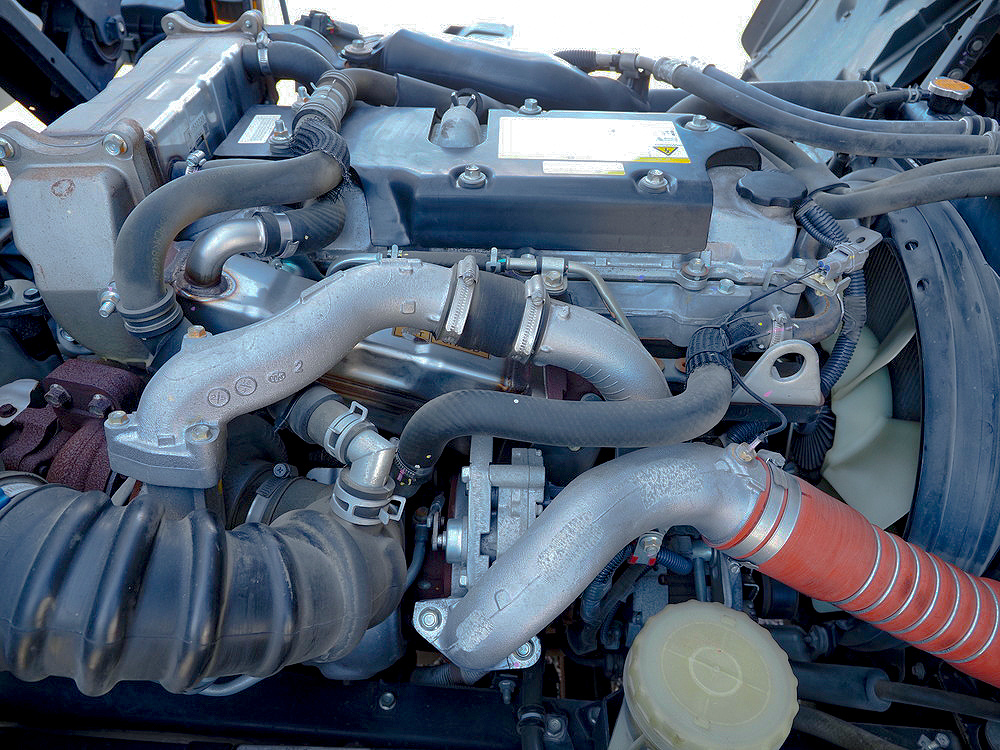 いすゞ フォワード ウイング車 中型 2RG-FRR90T2 年式 H30[写真52]