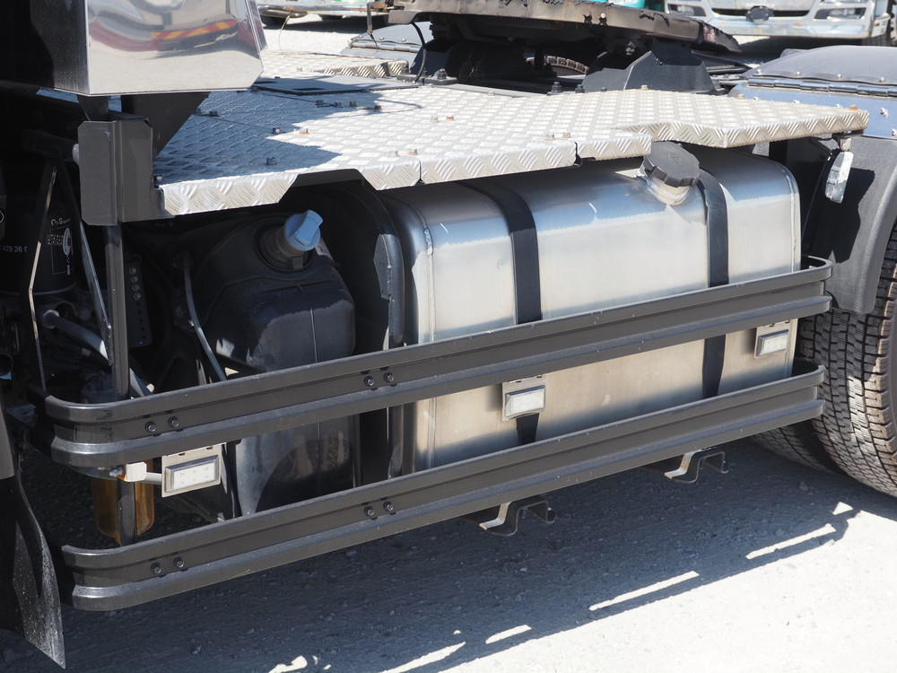 三菱ふそう スーパーグレート トラクタ 大型 2RG-FP74HDR 年式 R1[写真09]