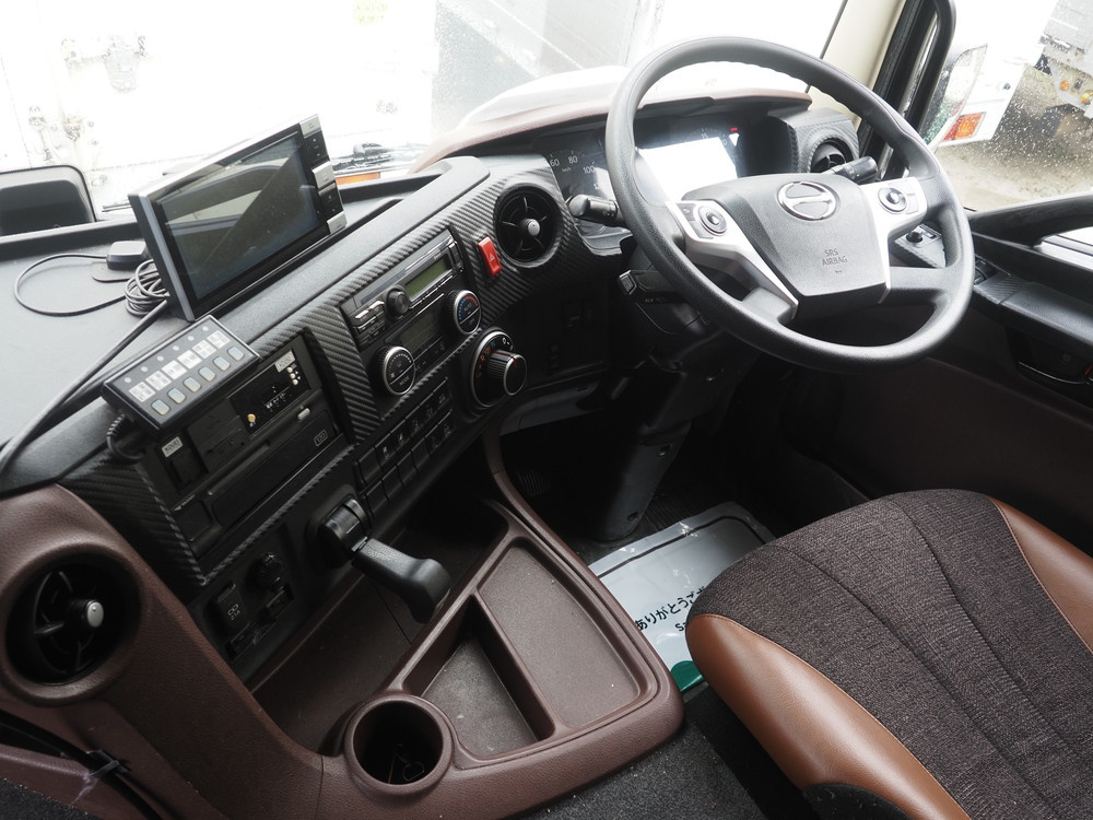 日野 プロフィア ウイング車 大型 2DG-FW1AHG 年式 R2[写真34]