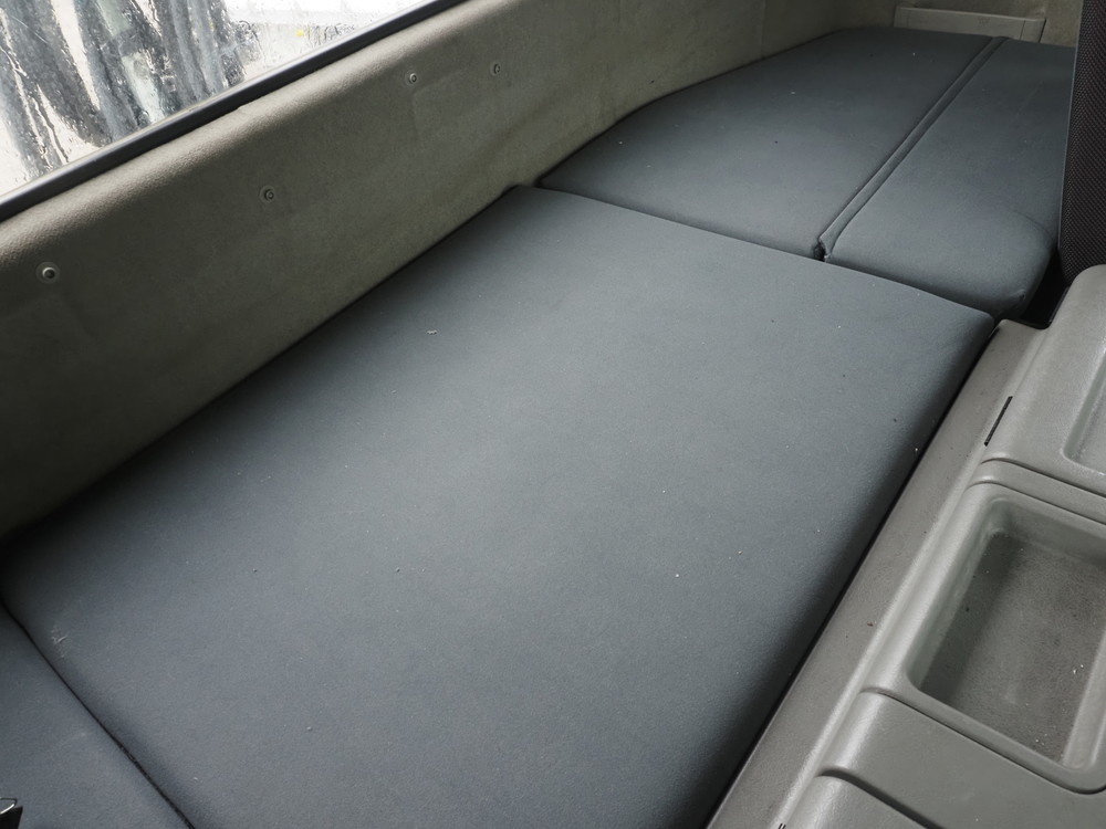 三菱ふそう スーパーグレート トラクタ 大型 QPG-FP64VDR 年式 H27[写真25]