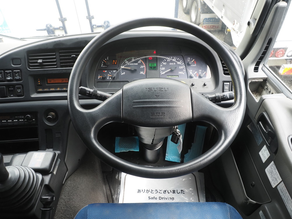 いすゞ ギガ ウイング車 大型 LKG-CYJ77A 年式 H24[写真32]