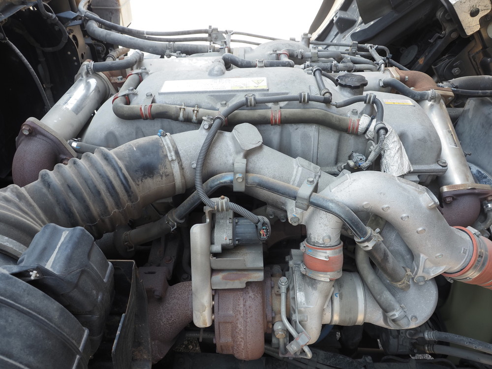 いすゞ ギガ ウイング車 大型 QKG-CYY77AY 年式 H26[写真49]