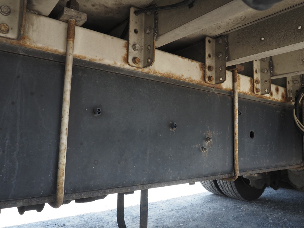 いすゞ ギガ ウイング車 大型 QKG-CYY77AY 年式 H26[写真44]