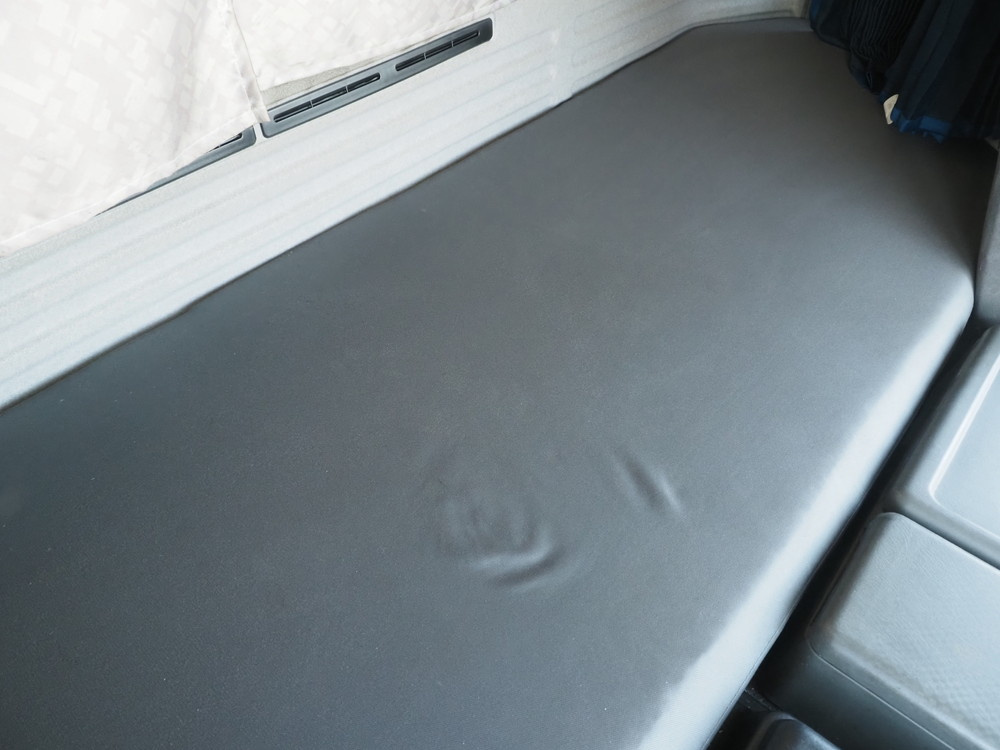 いすゞ ギガ ウイング車 大型 QKG-CYY77AY 年式 H26[写真38]