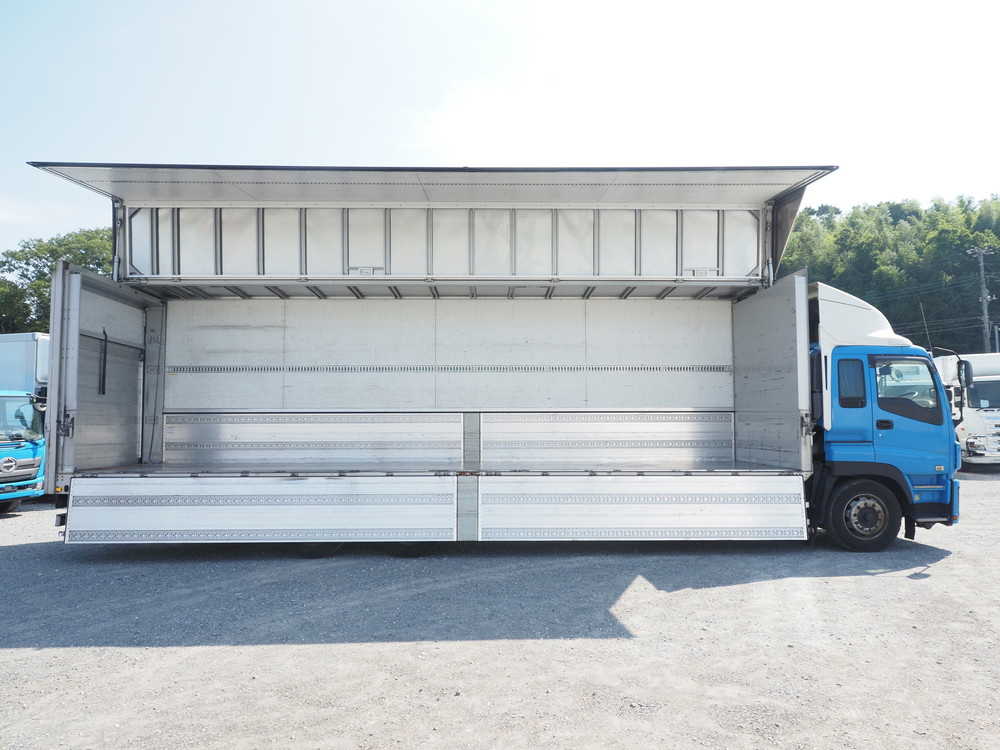 いすゞ ギガ ウイング車 大型 QKG-CYY77AY 年式 H26[写真11]
