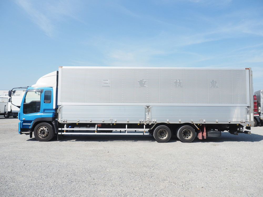 いすゞ ギガ ウイング車 大型 QKG-CYY77AY 年式 H26[写真14]