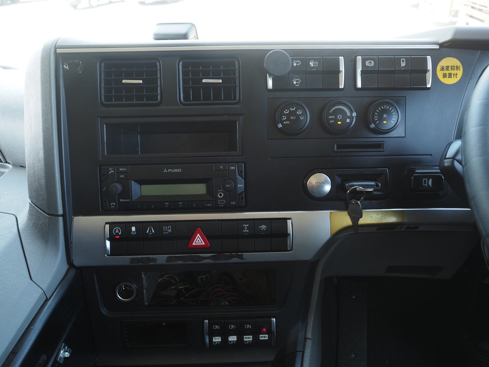 三菱ふそう スーパーグレート ウイング車 大型 2PG-FS74HZ 年式 H30[写真36]