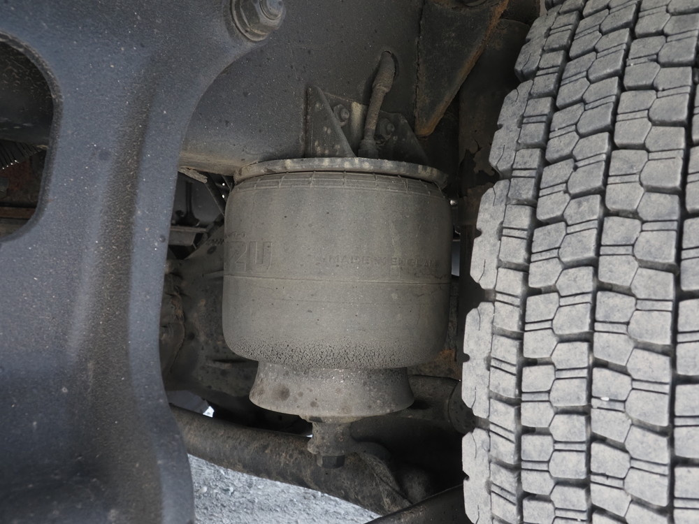 いすゞ フォワード ウイング車 中型 TKG-FRR90T2 年式 H28[写真38]