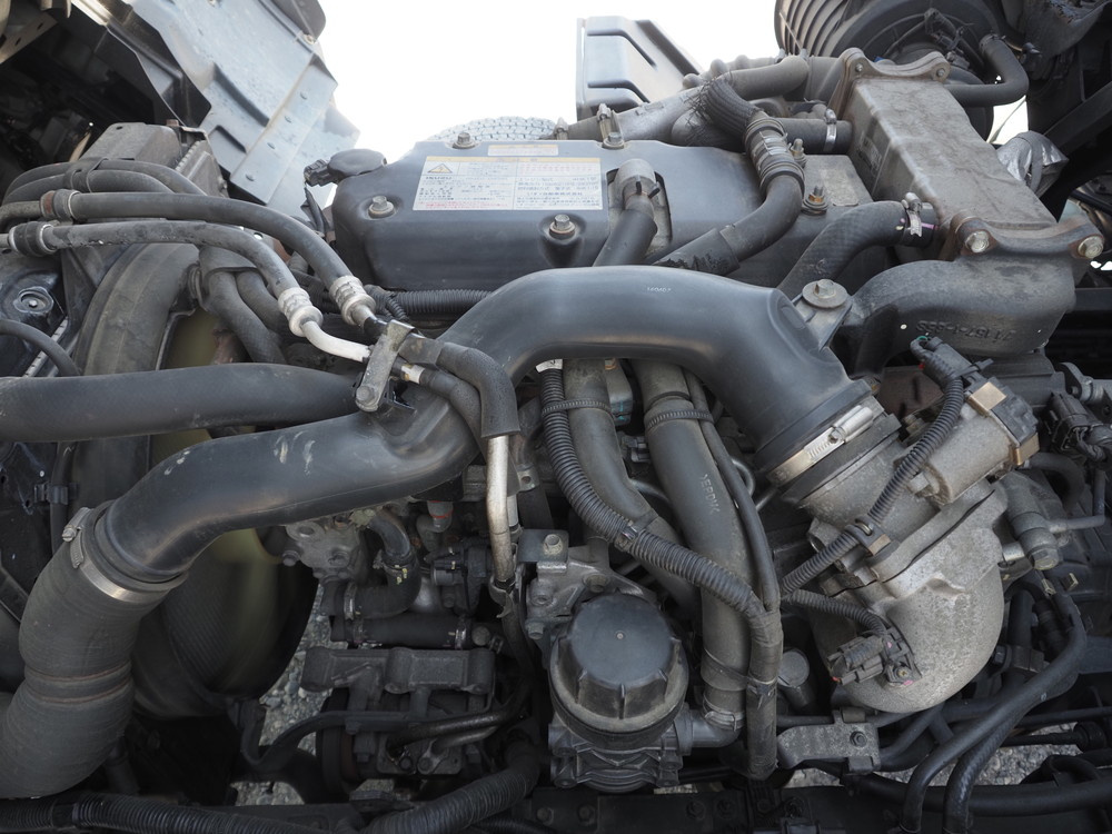 いすゞ フォワード ウイング車 中型 TKG-FRR90T2 年式 H28[写真43]