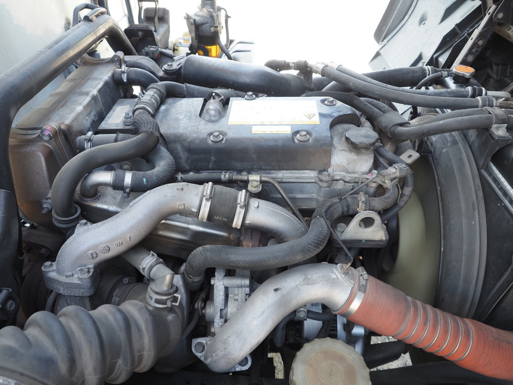 いすゞ フォワード 冷凍バン 中増t LKG-FTR90T2 年式 H25[写真41]