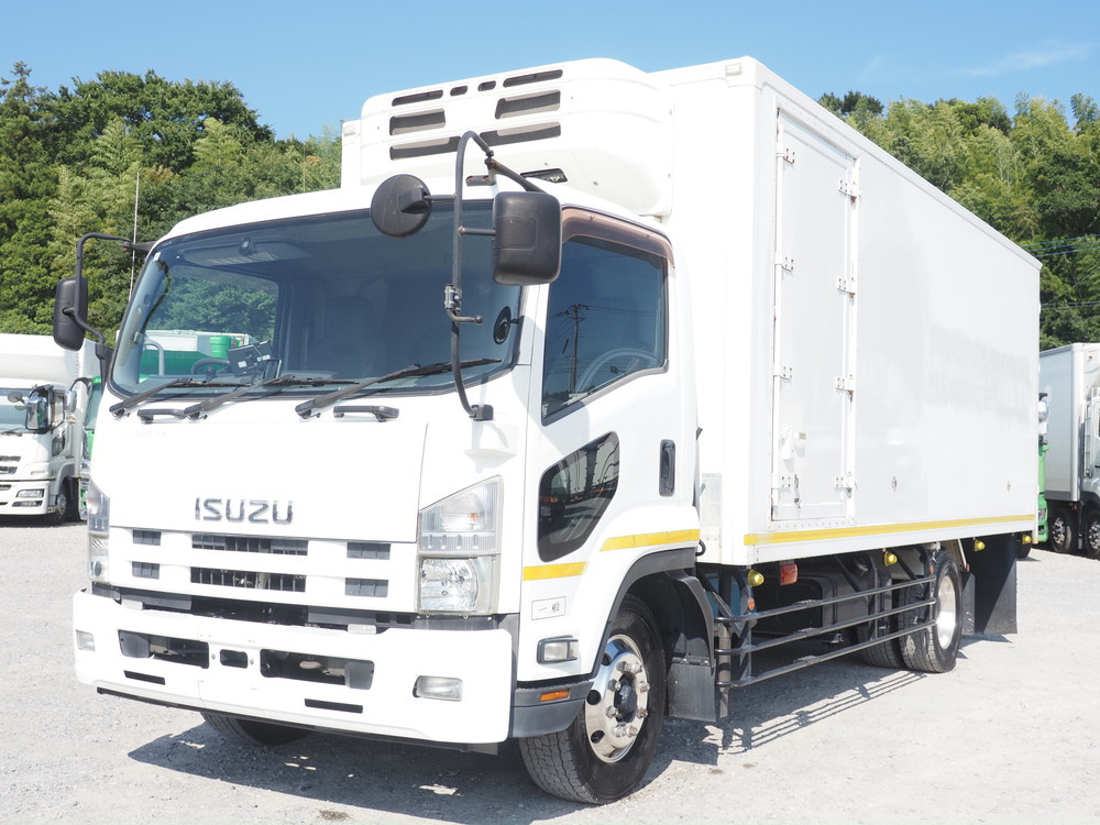 いすゞ フォワード 冷凍バン 中増t LKG-FTR90T2 年式 H25[写真01]