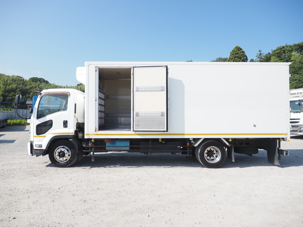 いすゞ フォワード 冷凍バン 中増t LKG-FTR90T2 年式 H25[写真16]