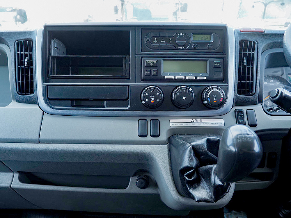 三菱ふそう キャンター 冷凍バン 小型 TPG-FEB80 年式 H29[写真35]