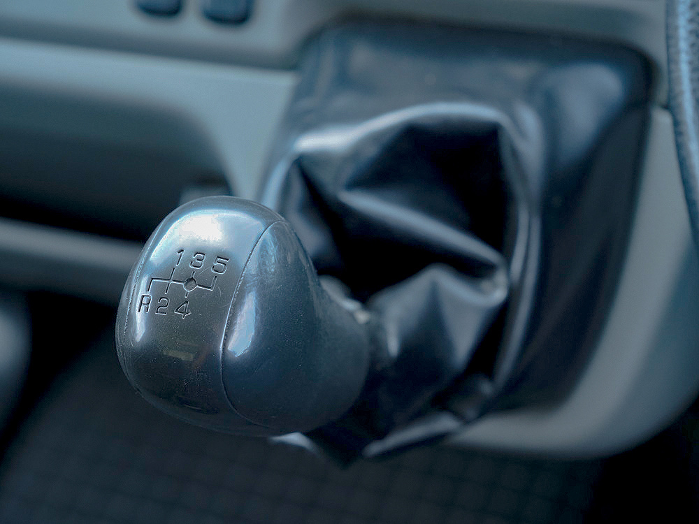 三菱ふそう キャンター 冷凍バン 小型 TPG-FEB80 年式 H29[写真34]