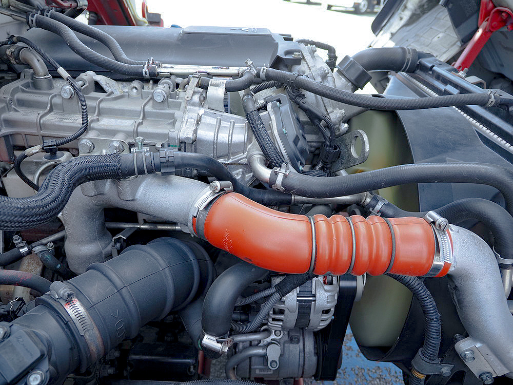 三菱ふそう キャンター 冷凍バン 小型 TPG-FEB80 年式 H29[写真43]