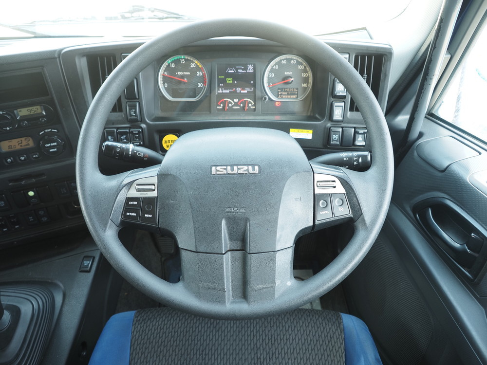 いすゞ ギガ ウイング車 大型 2PG-CYJ77C 年式 H29[写真29]