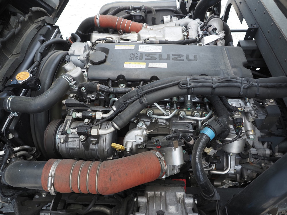 いすゞ エルフ 冷凍バン 小型 2RG-NPR88AN 年式 R2[写真30]