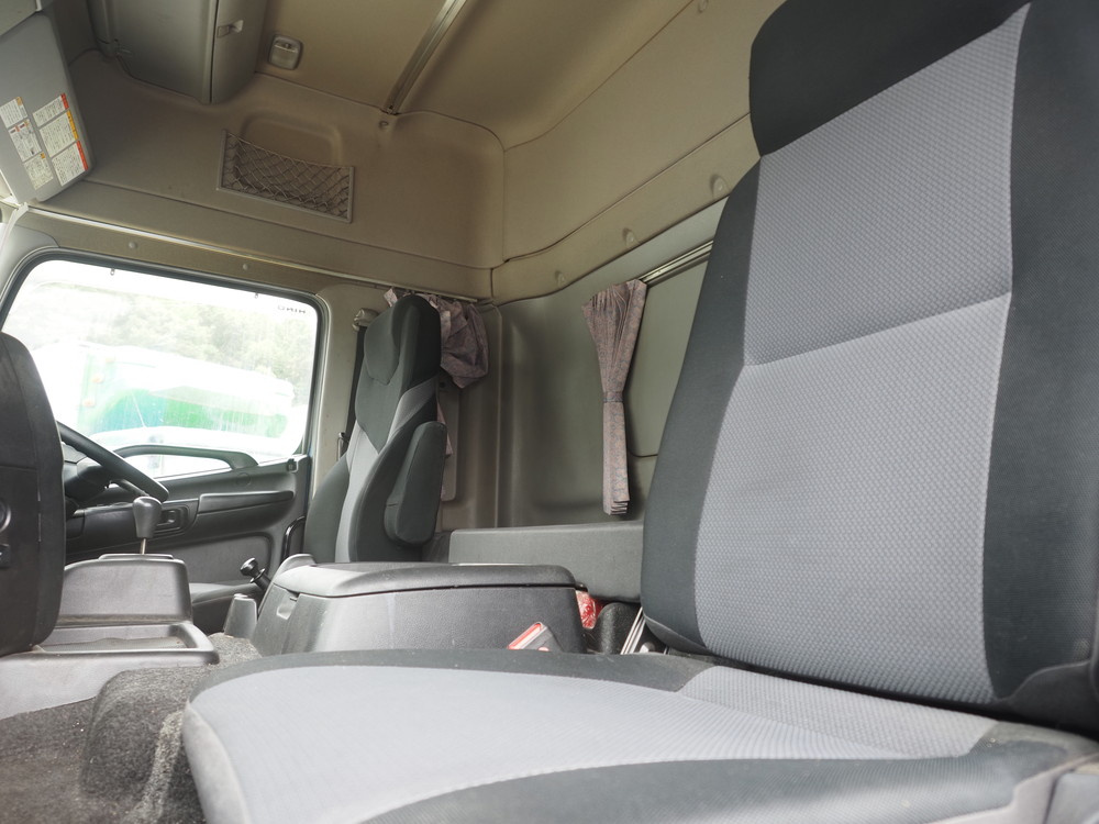 日野 プロフィア ウイング車 大型 QPG-FW1EXEG 年式 H29[写真43]