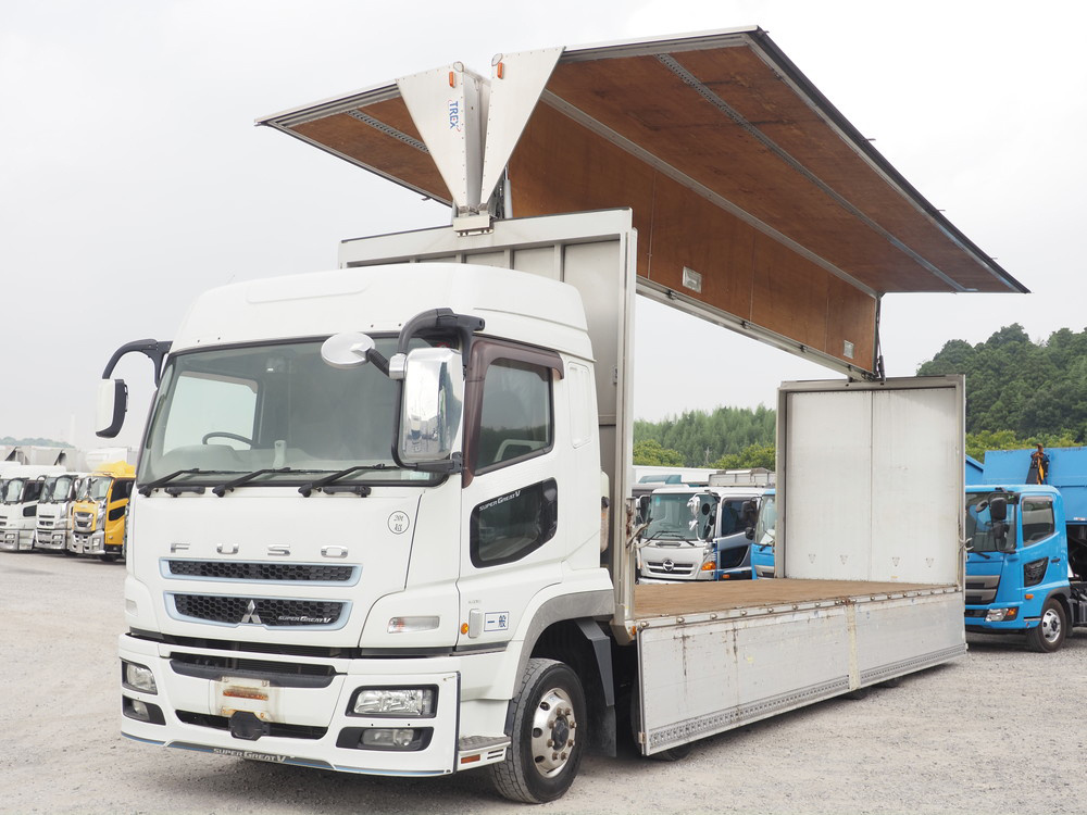 三菱ふそう スーパーグレート ウイング車 大型 QPG-FS64VZ 年式 H28[写真03]