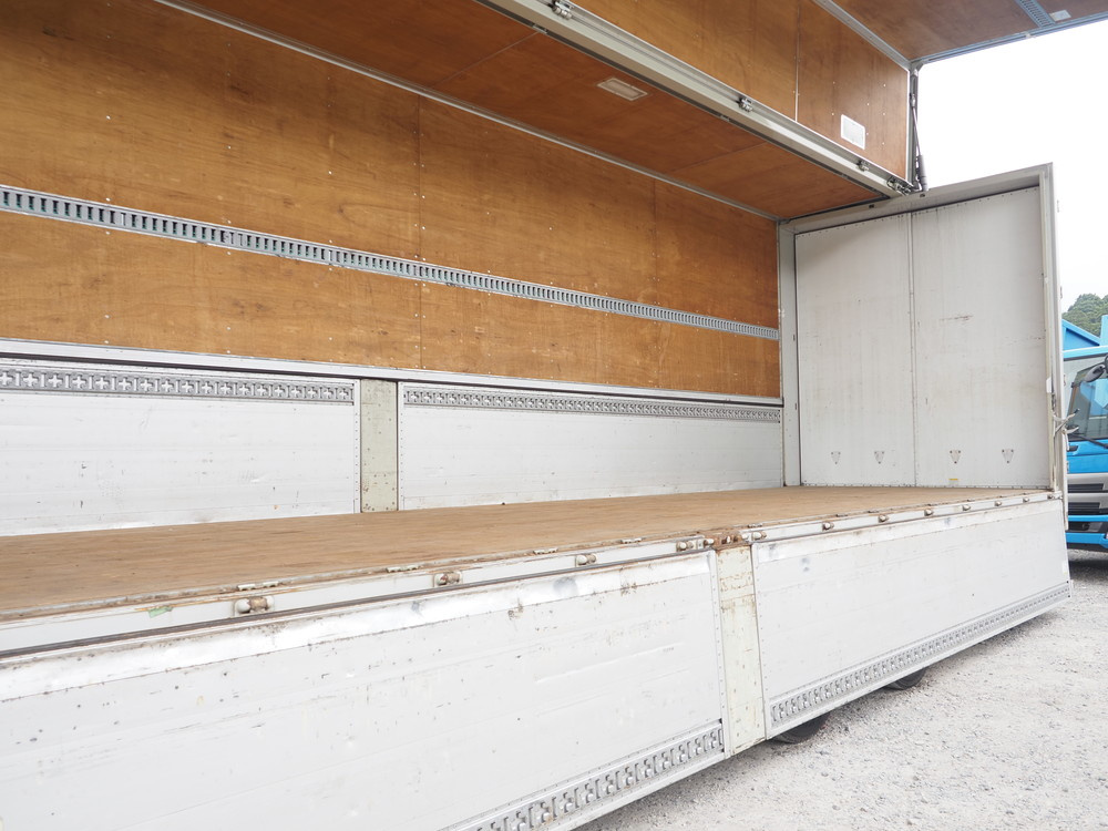 三菱ふそう スーパーグレート ウイング車 大型 QPG-FS64VZ 年式 H28[写真21]