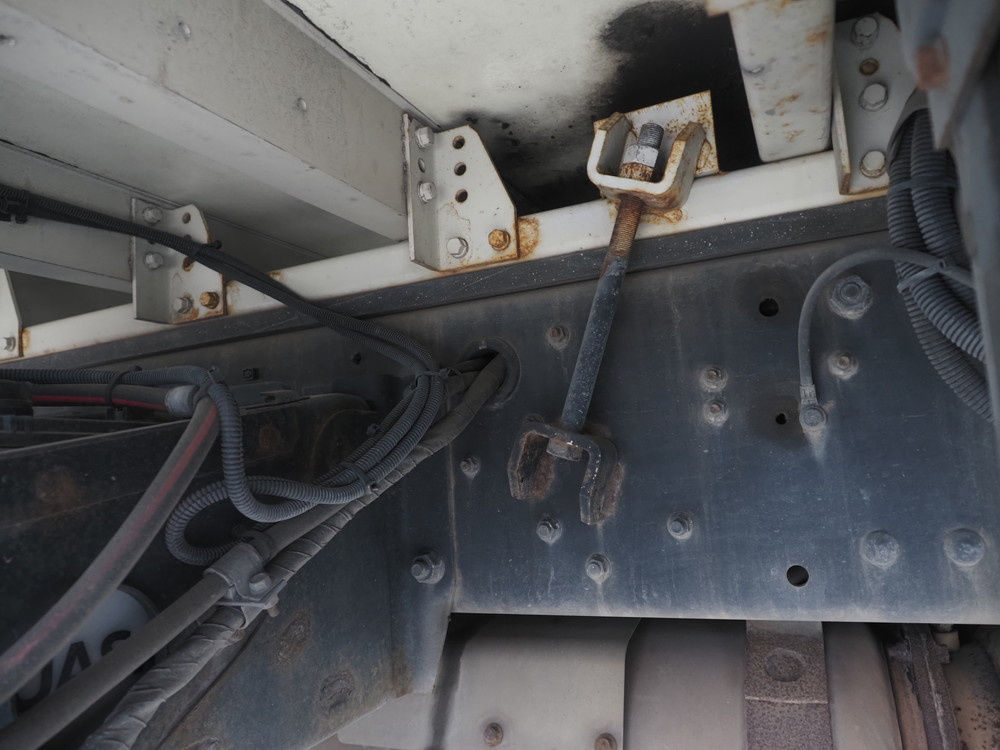 三菱ふそう スーパーグレート ウイング車 大型 QPG-FS64VZ 年式 H28[写真40]