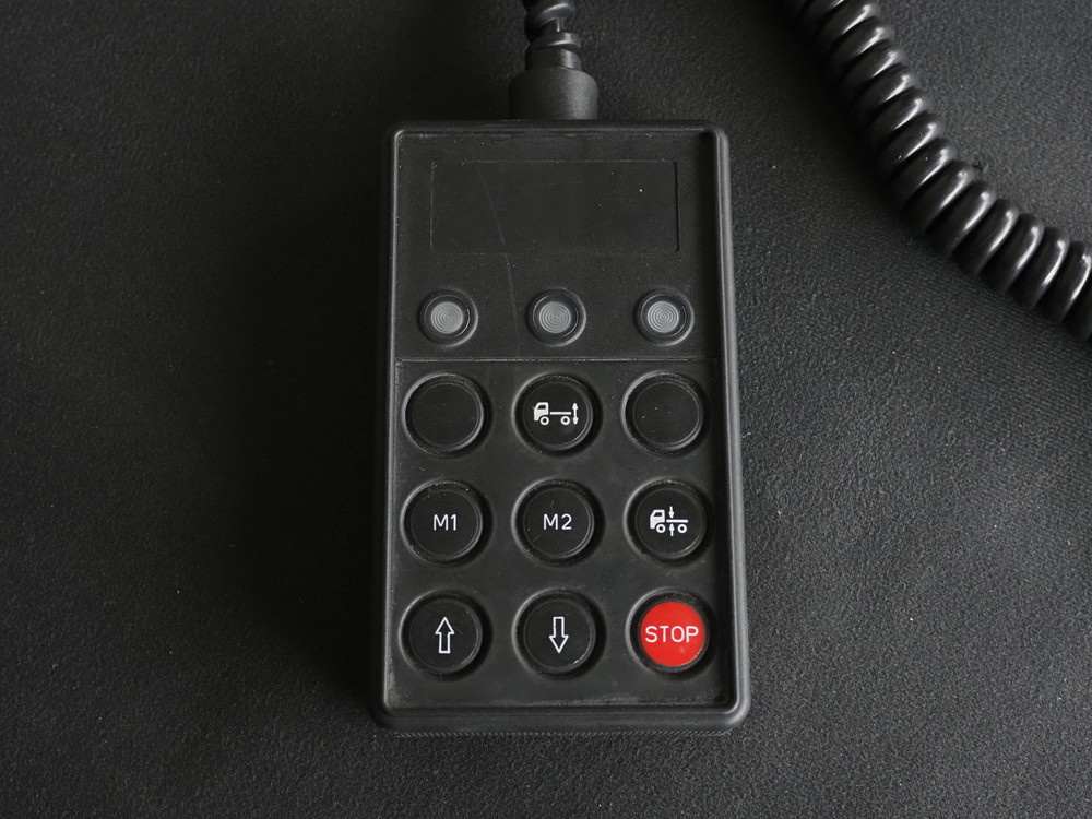 日野 プロフィア ウイング車 大型 QKG-FW1EXBG 年式 H25[写真34]