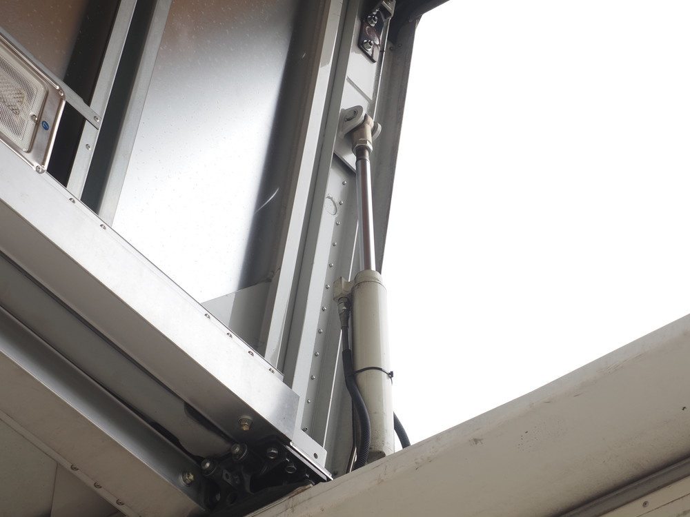 日野 プロフィア ウイング車 大型 QKG-FW1EXBG 年式 H25[写真19]