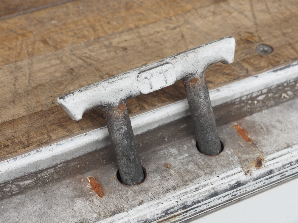 いすゞ ギガ ウイング車 大型 QKG-CYJ77A 年式 H26[写真24]