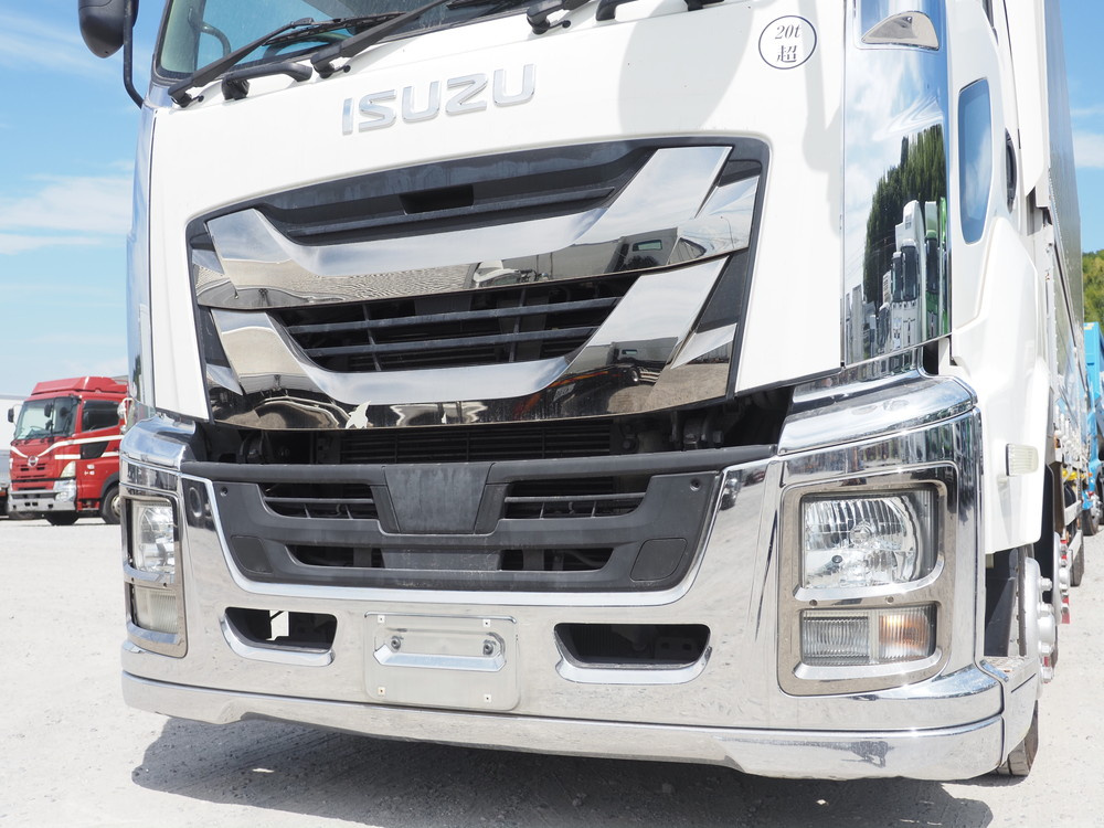 いすゞ ギガ ウイング車 大型 QKG-CYJ77B 年式 H29[写真08]