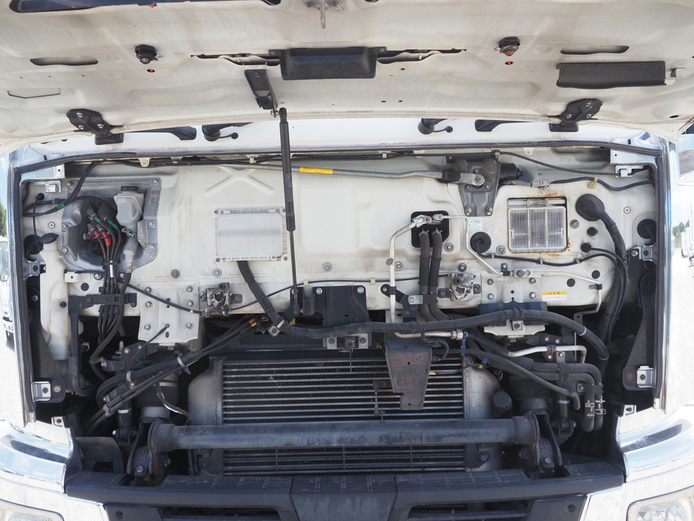いすゞ ギガ ウイング車 大型 QKG-CYJ77B 年式 H29[写真44]