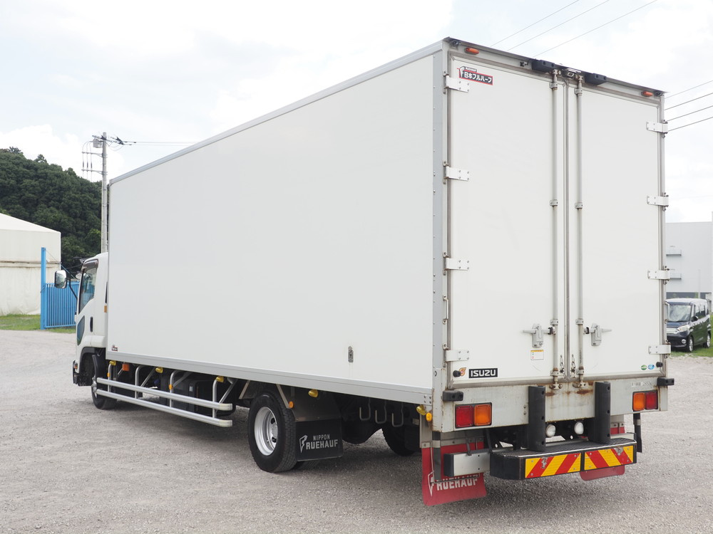 いすゞ フォワード 冷凍バン 中型 2PG-FRR90S2 年式 H30[写真07]