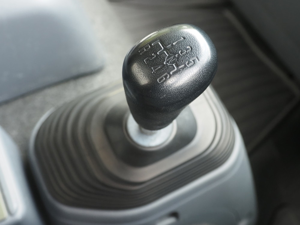 いすゞ フォワード 冷凍バン 中型 2PG-FRR90S2 年式 H30[写真23]