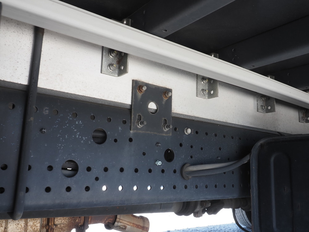 いすゞ フォワード ウイング車 中型 TKG-FRR90S2 年式 H28[写真42]