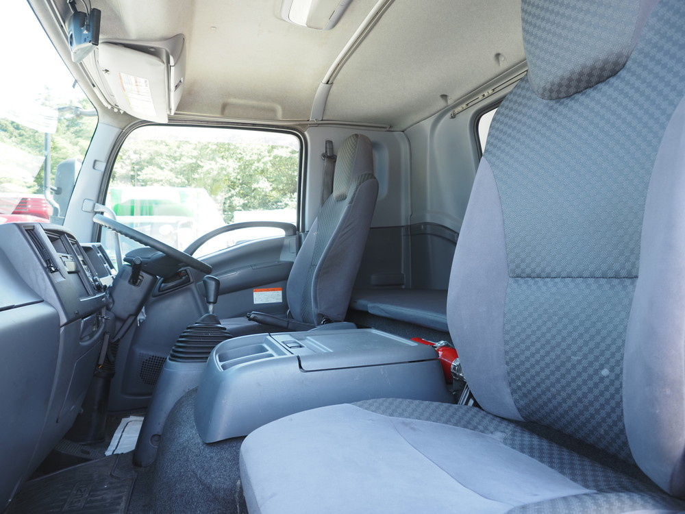 いすゞ フォワード ウイング車 中型 TKG-FRR90S2 年式 H28[写真40]