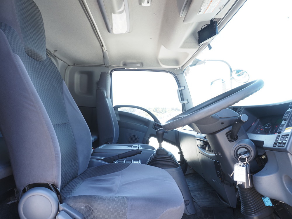 いすゞ フォワード ウイング車 中型 TKG-FRR90S2 年式 H28[写真33]