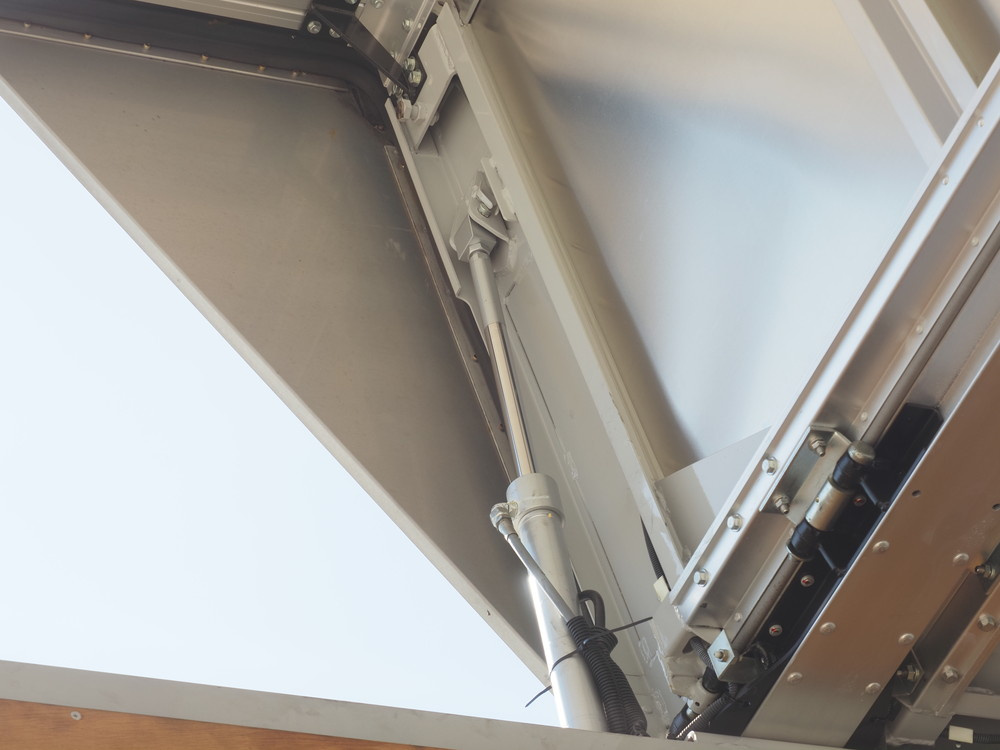 日野 レンジャー ウイング車 中増t 2PG-FE2ABG 年式 R1[写真19]