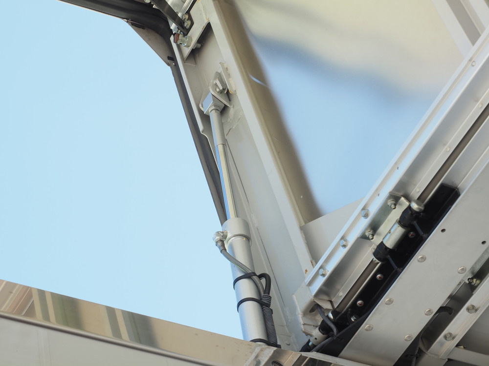 日野 レンジャー ウイング車 中増t 2PG-FE2ABG 年式 R1[写真13]