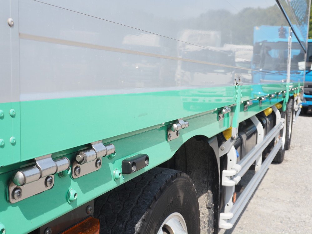 日野 プロフィア ウイング車 大型 2DG-FW1AHG 年式 H29[写真15]