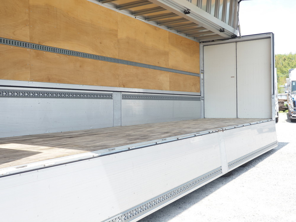 日野 プロフィア ウイング車 大型 2DG-FW1AHG 年式 H30[写真21]