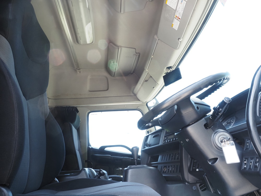 日野 プロフィア ウイング車 大型 LKG-FR1EXBG 年式 H22[写真31]