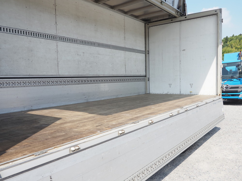 三菱ふそう ファイター ウイング車 中型 TKG-FK64F 年式 H27[写真22]