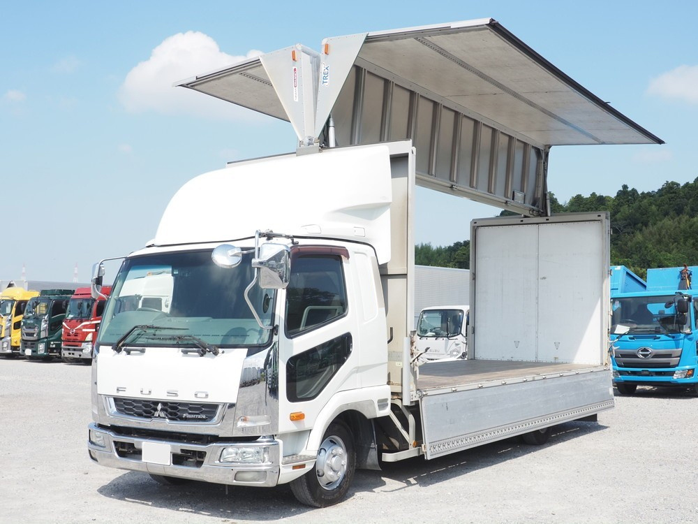 三菱ふそう ファイター ウイング車 中型 TKG-FK64F 年式 H27[写真02]