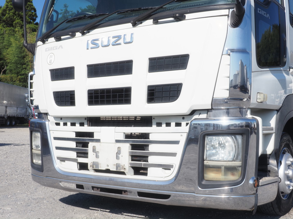いすゞ ギガ ウイング車 大型 QKG-CYJ77A 年式 H27[写真05]