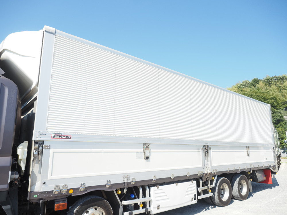 いすゞ ギガ 冷凍ウイング 大型 QKG-CYJ77B 年式 H29[写真16]