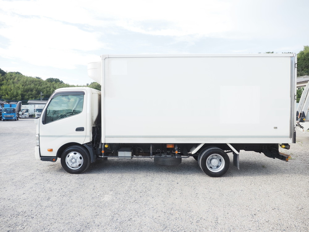 日野 デュトロ 冷凍バン 小型 TKG-XZU712M 年式 H30[写真11]