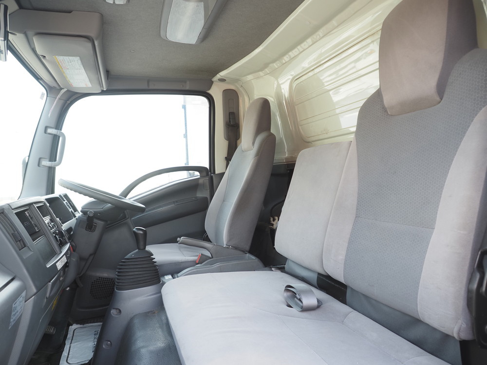 いすゞ エルフ ウイング車 小型 TPG-NPR85AN 年式 H29[写真36]