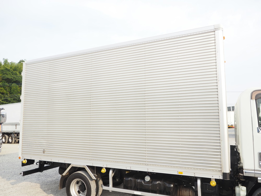 いすゞ エルフ バン車 小型 TRG-NLR85AN 年式 H29[写真10]