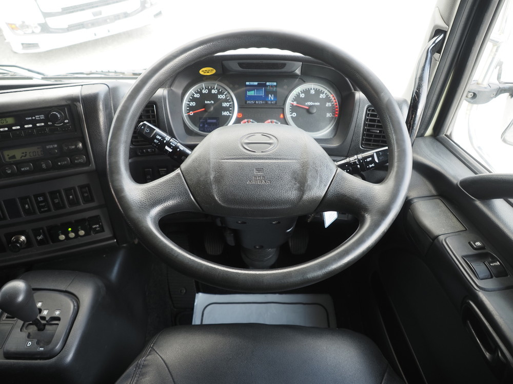 日野 プロフィア ウイング車 大型 QPG-FW1EXEG 年式 H26[写真20]