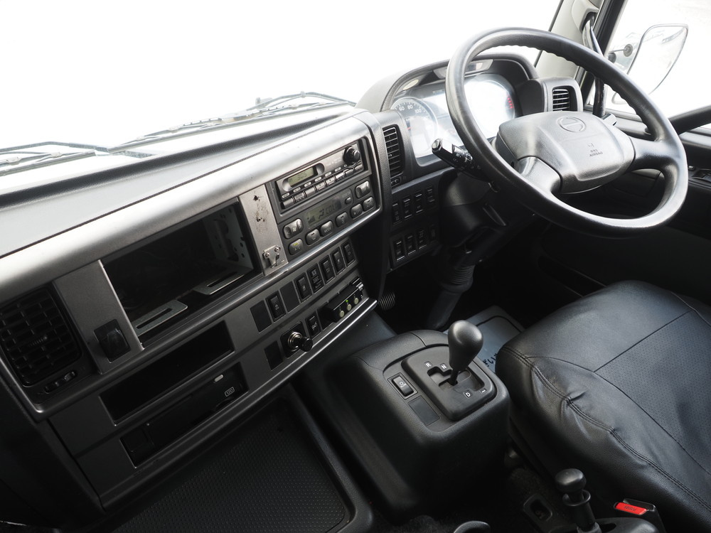 日野 プロフィア ウイング車 大型 QPG-FW1EXEG 年式 H26[写真21]